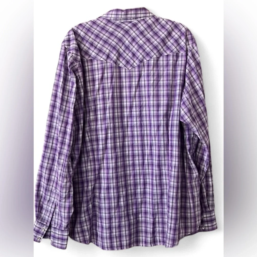 Women’s Wrangler Button Down Pearl Snap Purple and White Plaid Shirt/3XL - Picture 2 of 3